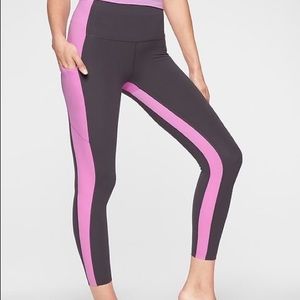 Athleta Yin 7/8 Tight